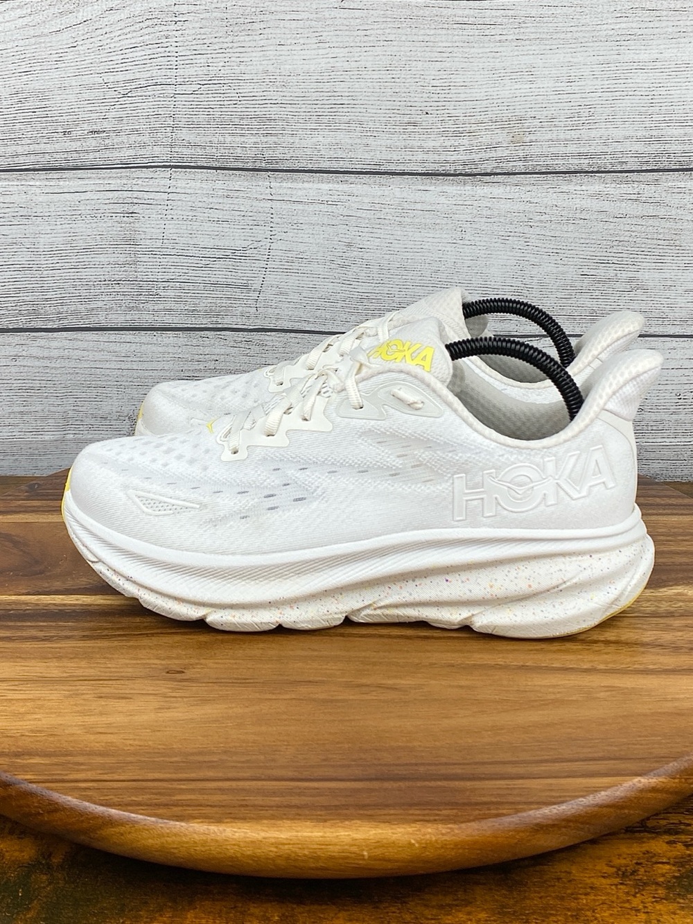 HOKA One One Clifton 9 White Lemonade Running Shoes Women’s Sneaker Size 9.5 B
